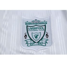 Retro Liverpool 1995/96 Away Jersey - Image 5