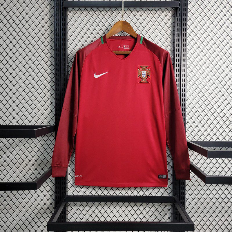 2023062114165344.jpg Retro Portugal 2016/17 Home Long Sleeve Jersey - Image 1