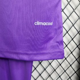 Real Madrid 2016/17 Away Kids Kit - Image 9