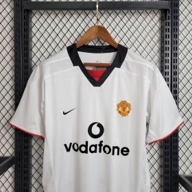 Retro Manchester United 2002/03 Away Jersey - Image 2