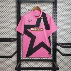 Retro Juventus 2011/12 Away Jersey - Image 2