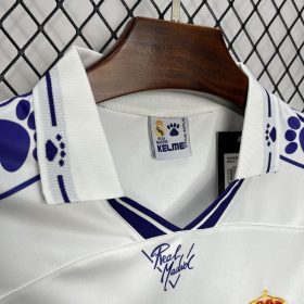 Retro Real Madrid 1994/96 Home Jersey - Image 6
