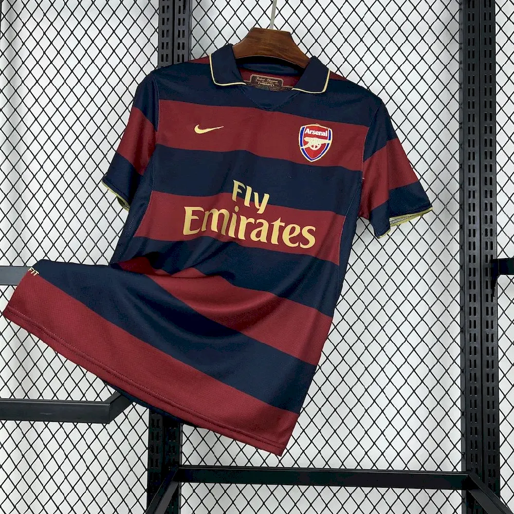 2024110621170489.webp Retro Arsenal 2007/08 Away Jersey - Image 1