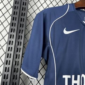 Retro Paris Saint-Germain 2004/05 Home Jersey - Image 5