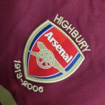 Retro Arsenal 2005/06 Home Long Sleeve Jersey - Image 5