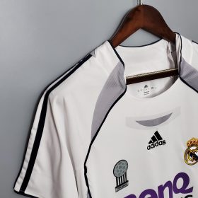 Retro Real Madrid 2006/07 Home Jersey - Image 9
