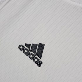 Retro Real Madrid 2015/16 Home Jersey - Image 4